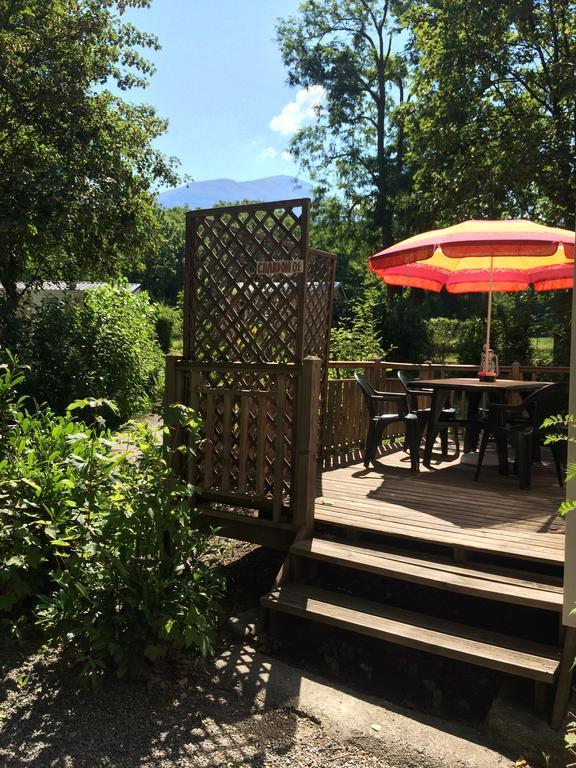 Hotel Camping Les Grillons Embrun Exterior foto